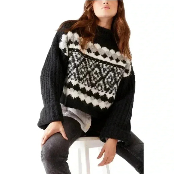 Free People Chunky Knit Wool Blend Cropped Alpine Sweater Size Large - Picture 1 of 10